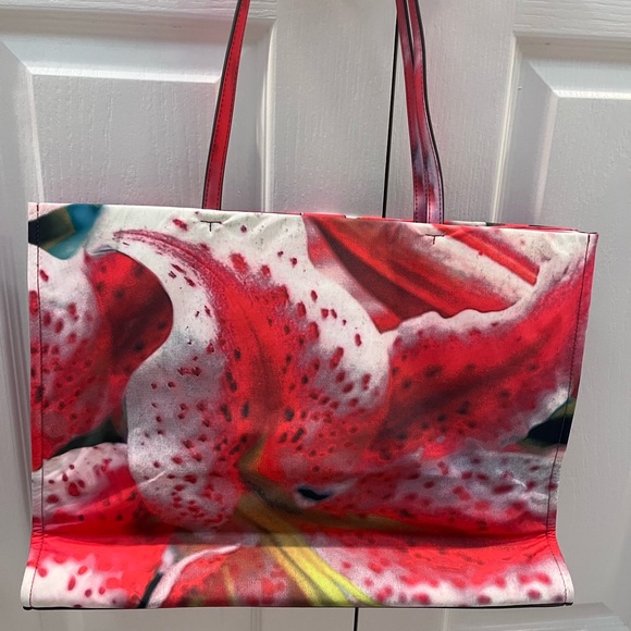 Tory Burch Floral Red Ella Tote Bag - Picture 4 of 5